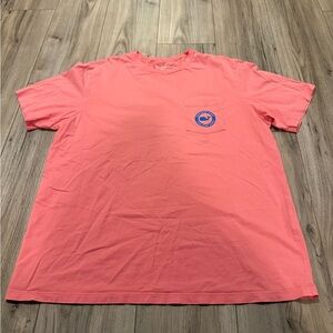 Vineyard Vines Men's Coral T-Shirt Size Large.